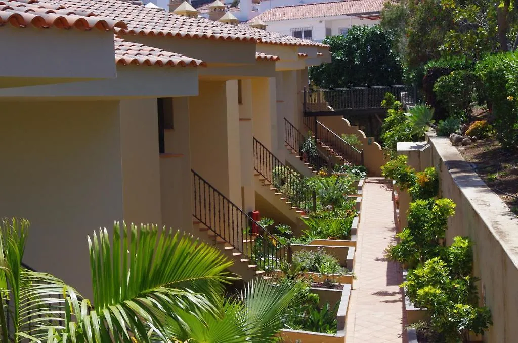 Playa De Los Roques Apartamentos Лос-Реалехос